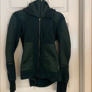 Lululemon size 8 fleece coat with removable hood